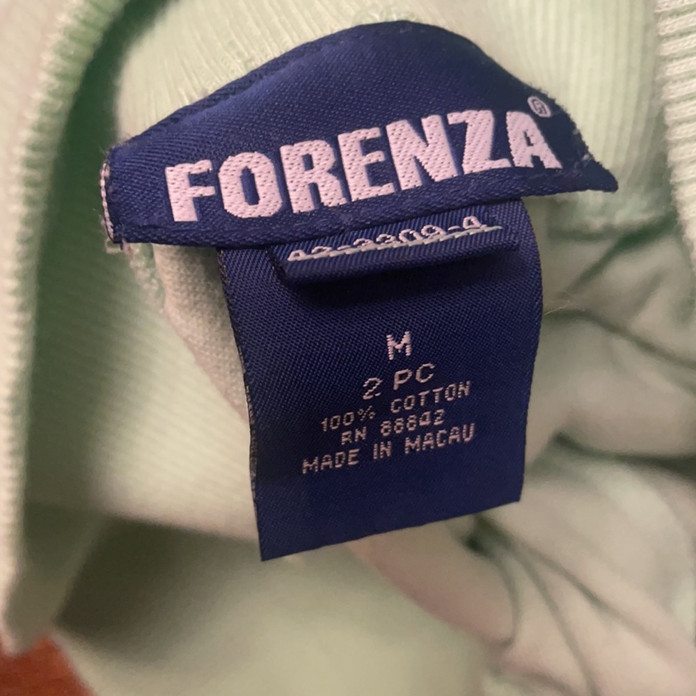 - Forenza lime green terry cloth 2 piece lounge set - Picture 9 of 9